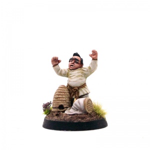 Male Halfling Beekeeper (Waving Arms)